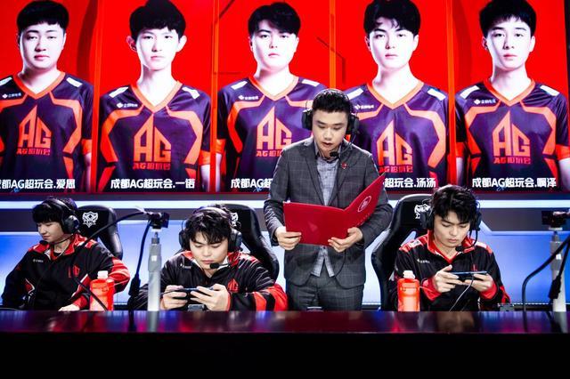 中国篮球应 中国篮球应